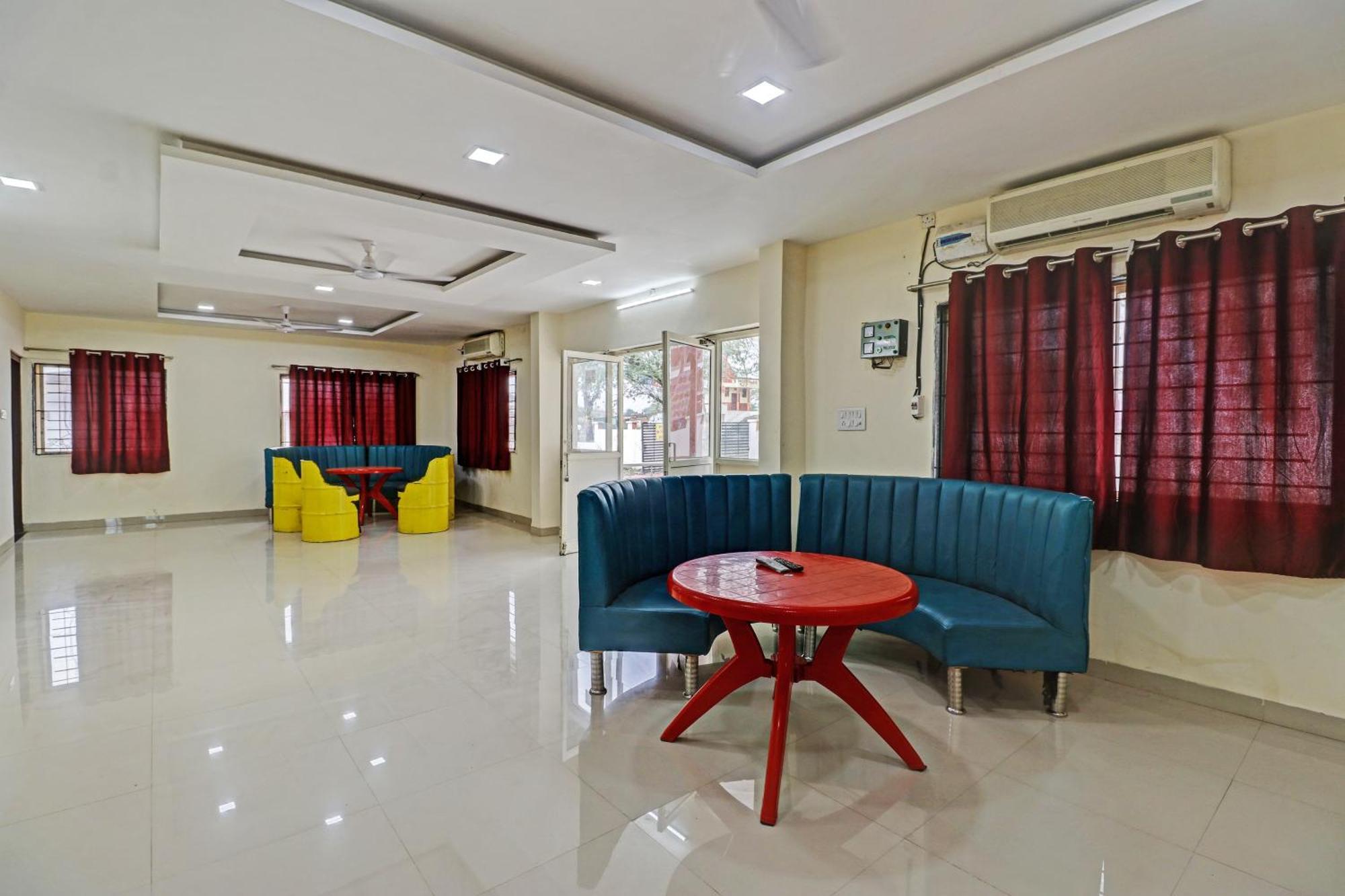 Hotel O Midway Treat Dhar ภายนอก รูปภาพ