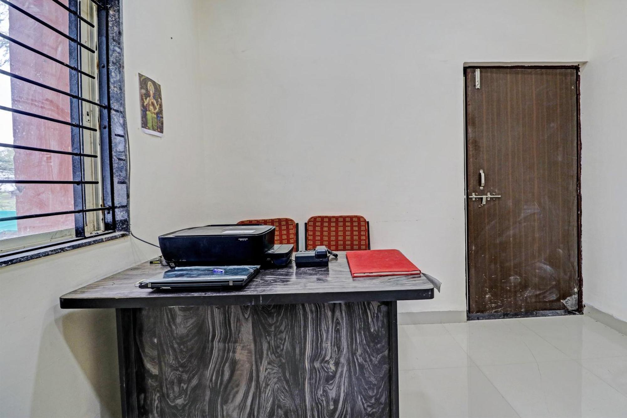 Hotel O Midway Treat Dhar ภายนอก รูปภาพ